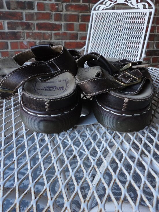 DR MARTENS Men\'s Brown Leather Vintage Fishermen\'s Chunky Sandals Size 12 main image 10